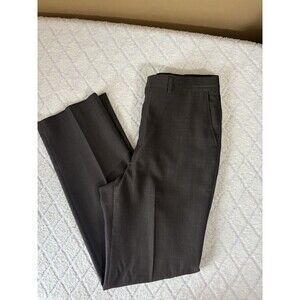 Haggar Gentlemen’s Fit. Men’s Lightweight Brown Dress Pants. 33x33
